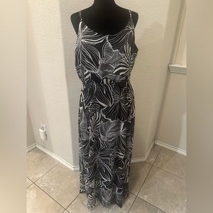 Black and White Anne Klein Maxi Dress